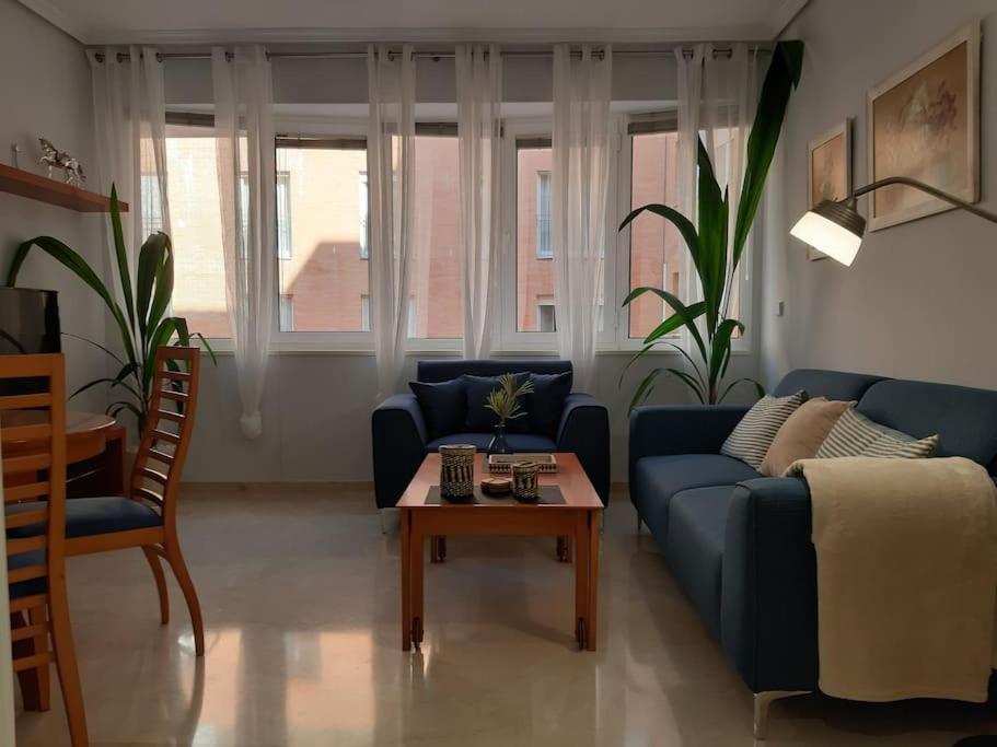 세비야 Nuevo-Luminoso Y Moderno. Parking Gratis!! 아파트 외부 사진